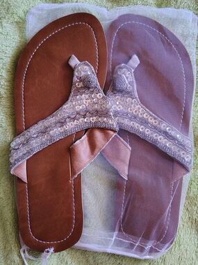 Beaded Sequin Thong Sandals - Silver